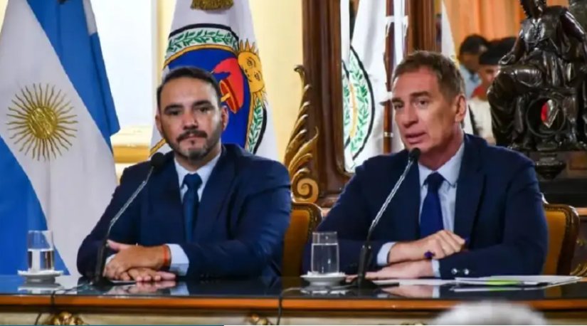 EL GOBERNADOR DE CORRIENTES VIAJÓ A BUENOS AIRES PARA DESTRABAR EL TRASPASO DE TIERRAS NACIONALES