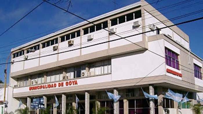 Anuncian el pago de sueldo a municipales con 20% de aumento.