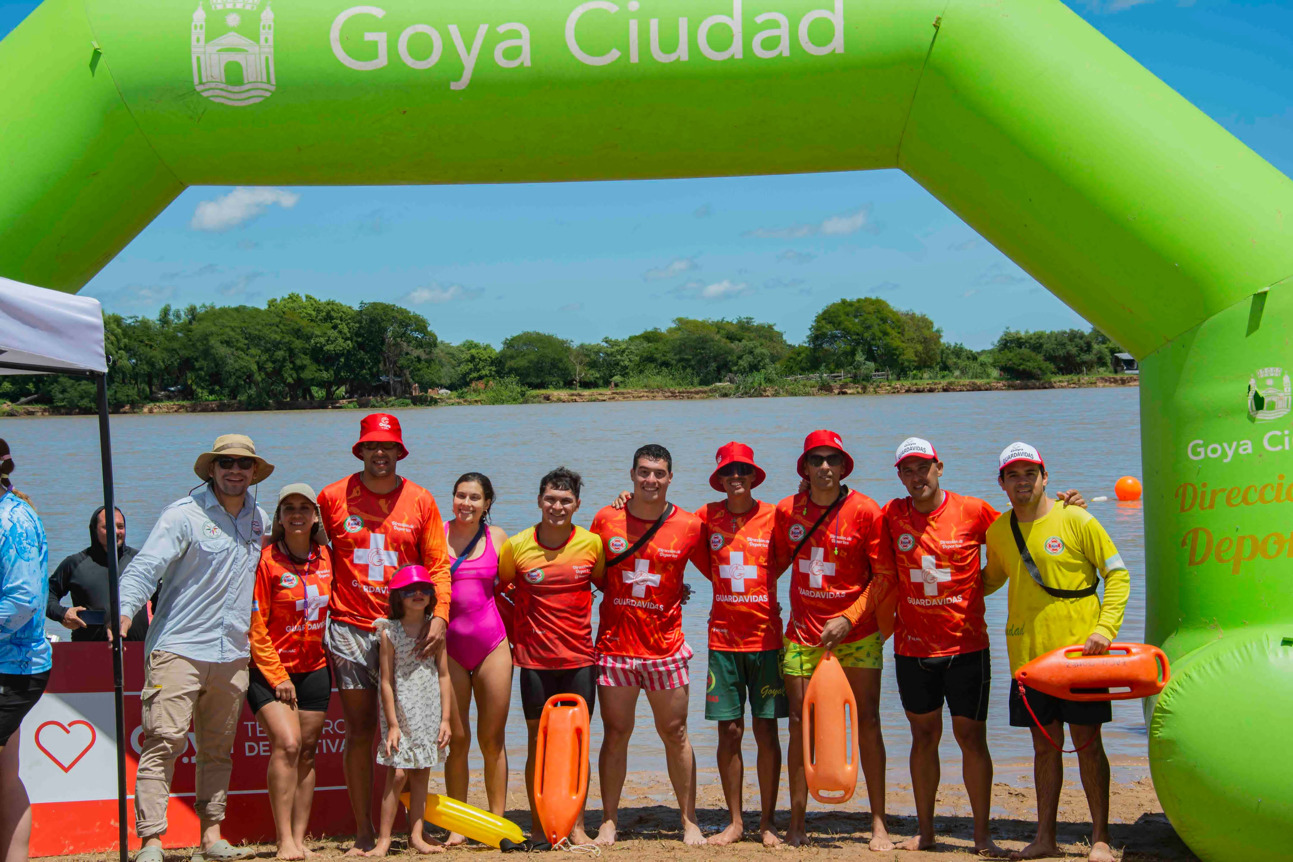 ALREDEDOR DE 80 NADADORES ELIGIERON GOYA PARA LA COMPETENCIA DE AGUAS ABIERTAS