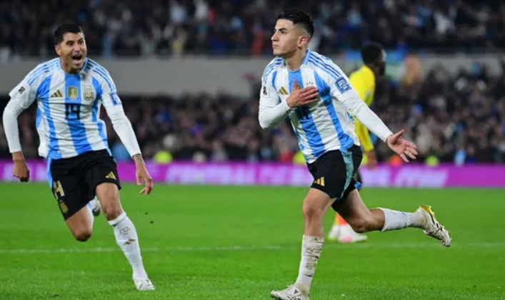 El emotivo Día del Padre de los jugadores de la Selección Argentina en plena concentración mundialista