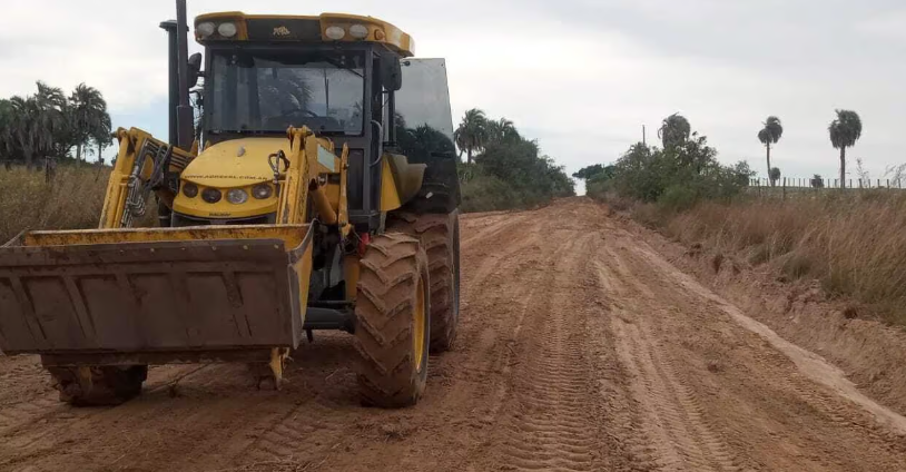 PERFILADO DEL CAMINO VECINAL EN BUENA VISTA