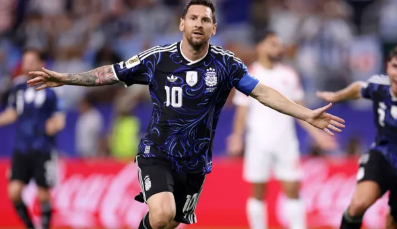 CON UN GOLAZO DE MESSI, LA SELECCIÓN ARGENTINA SUPERÓ POR 3 A 1 A JORDANIA Y CERRÓ SU GRUPO CON PUNTAJE IDEAL