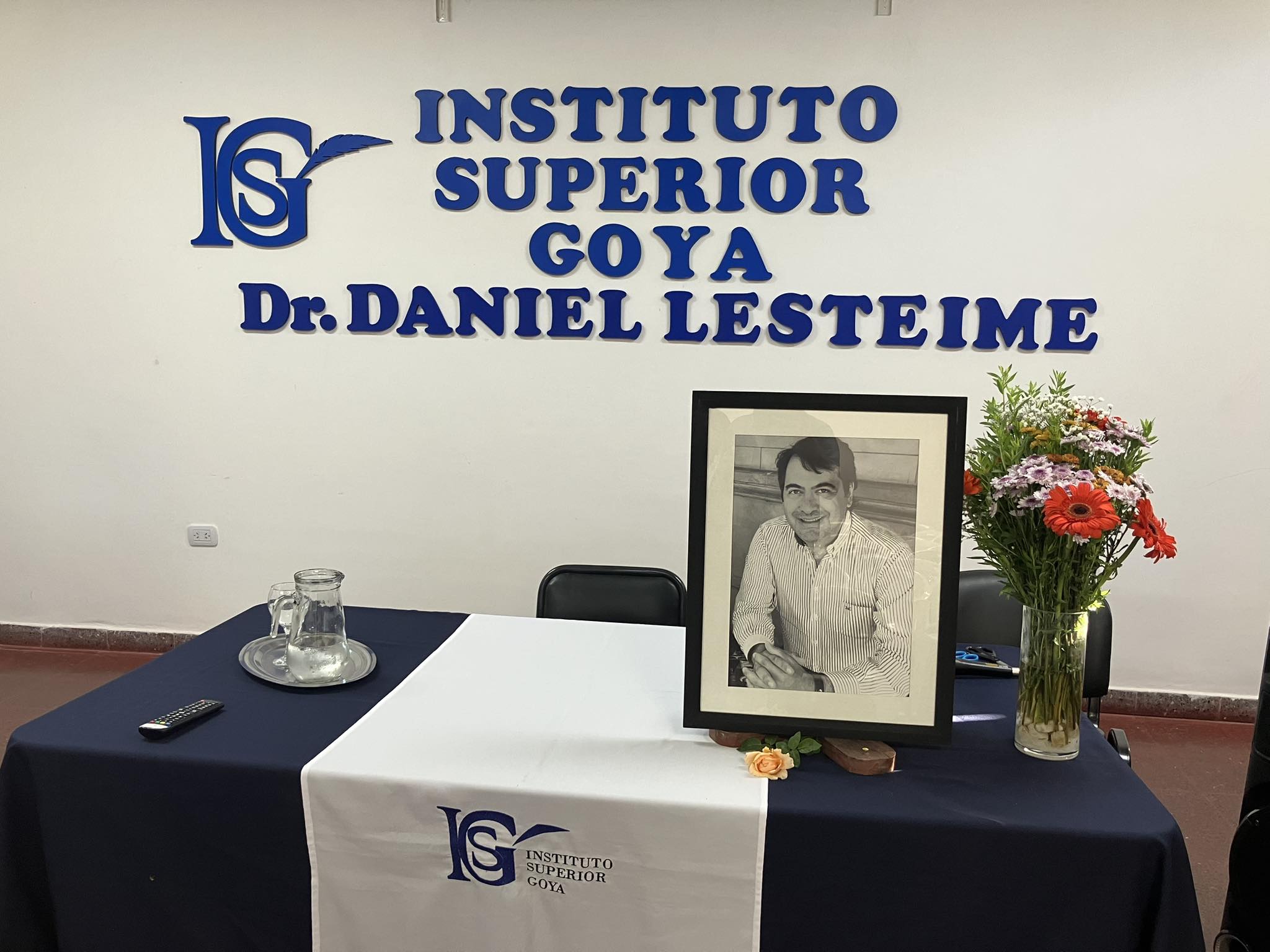 Merecido reconocimiento: el Instituto Superior Goya lleva el nombre de Daniel Lesteime