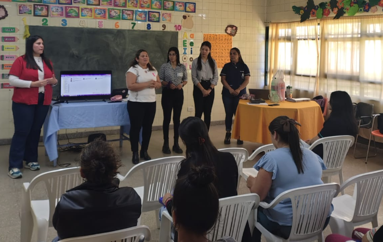 INFANCIAS Y ADOLESCENCIAS TECNOLÓGICAS: ISG Y FORTALECIMIENTO FAMILIAR