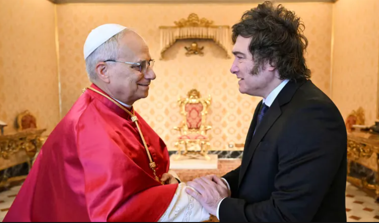El Papa León XIV recibió a Javier Milei y anunció que visitará la Argentina