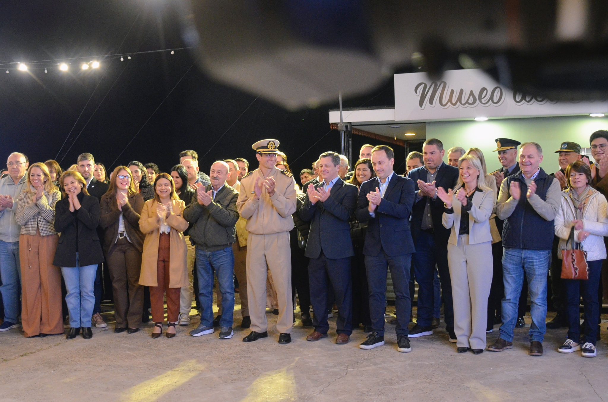 EL INTENDENTE MARIANO HORMAECHEA PRESIDIÓ LA REAPERTURA DEL ESPACIO PÚBLICO EN PREFECTURA