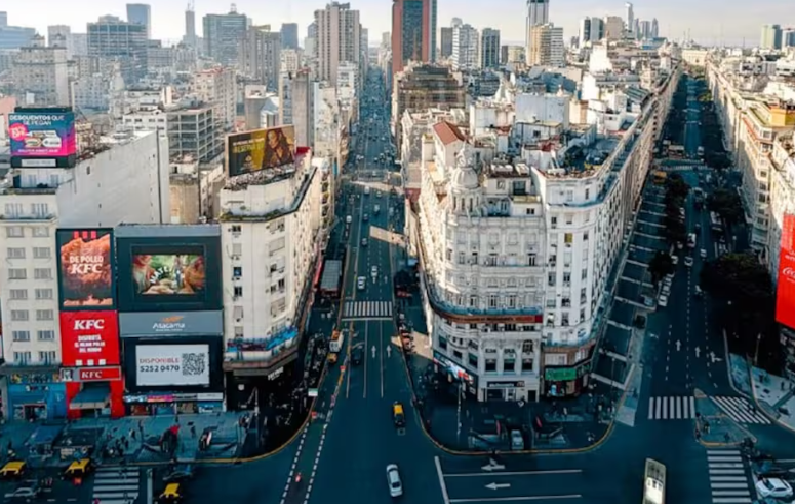 El radar de los viajeros del mundo puesto en Argentina: los destinos más buscados por turistas internacionales