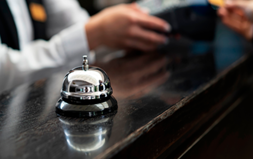 Hotelería y turismo: el primer trabajo de muchos argentinos que vuelve a abrir oportunidades