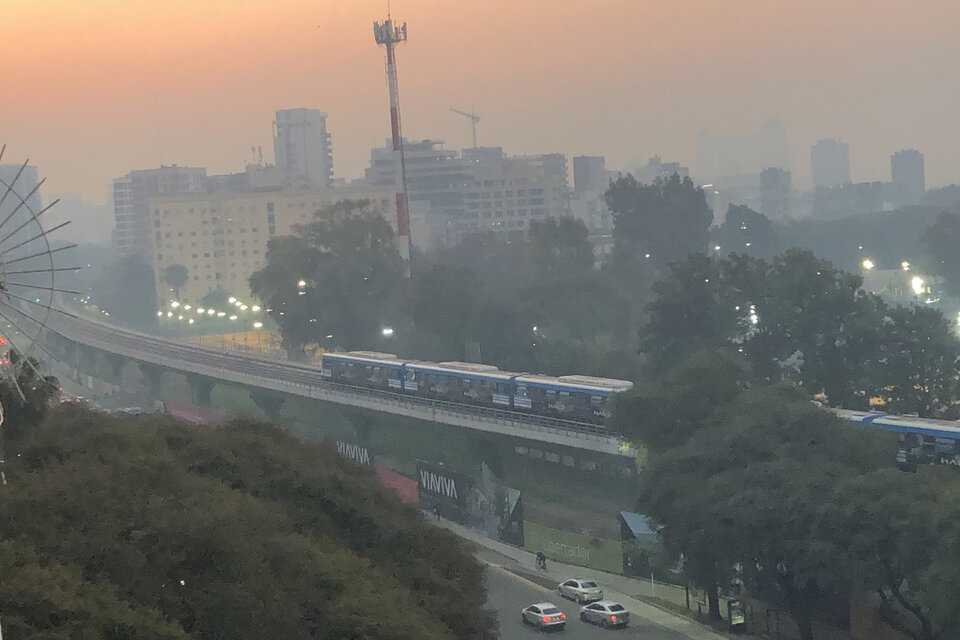 Qué es la "lluvia negra", el fenómeno que podría afectar a la Argentina