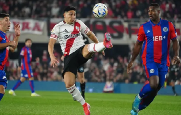 River igualó sin goles ante San Lorenzo en el Monumental