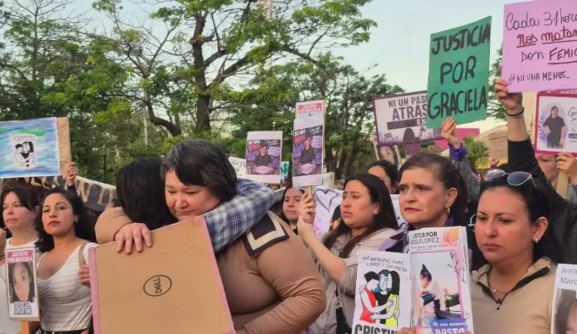 A 11 AÑOS DE NI UNA MENOS: CHACO Y CORRIENTES VOLVIERON A LAS CALLES CON RECLAMOS POR JUSTICIA Y CRÍTICAS A LOS GOBIERNOS