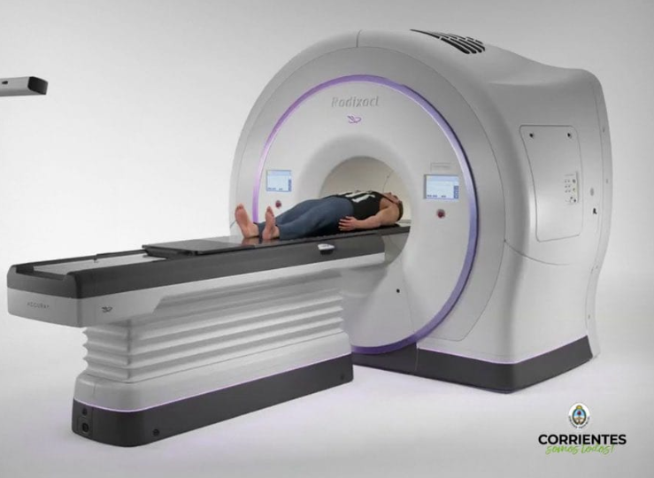 VALDÉS ANUNCIÓ QUE CORRIENTES RECIBIÓ MODERNO EQUIPAMIENTO PARA EL INSTITUTO DE ONCOLOGÍA