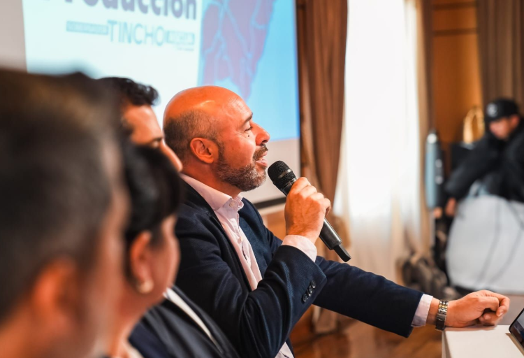 “Tincho” Ascúa promete alquilar las residencias oficiales para financiar viviendas sociales