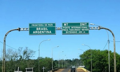 Brasil abre sus fronteras terrestres