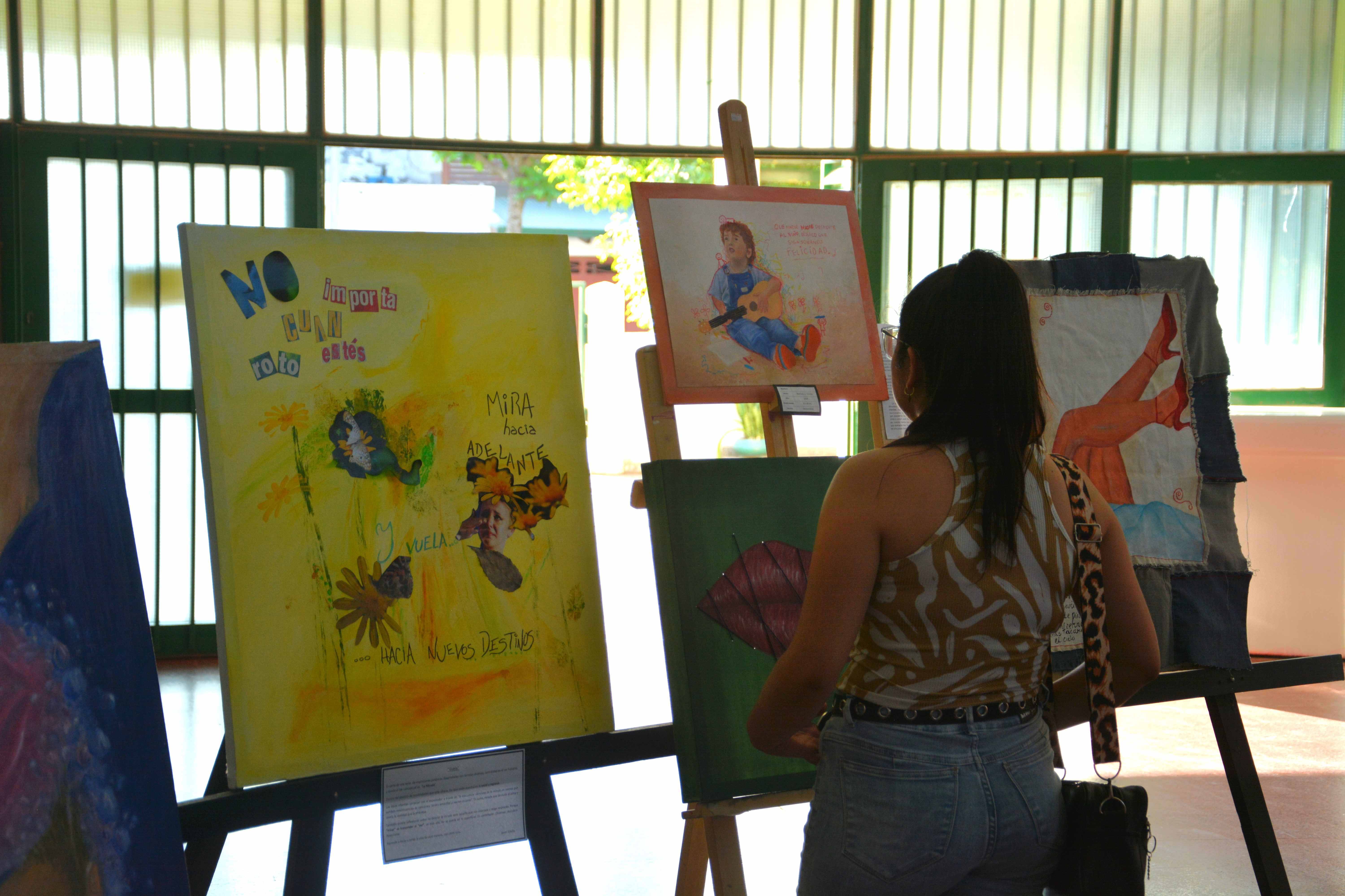 ACTO INAUGURAL: APERTURA DE EXPOSICIÓN ARTÍSTICA EN EL INSTITUTO SUPERIOR GOYA