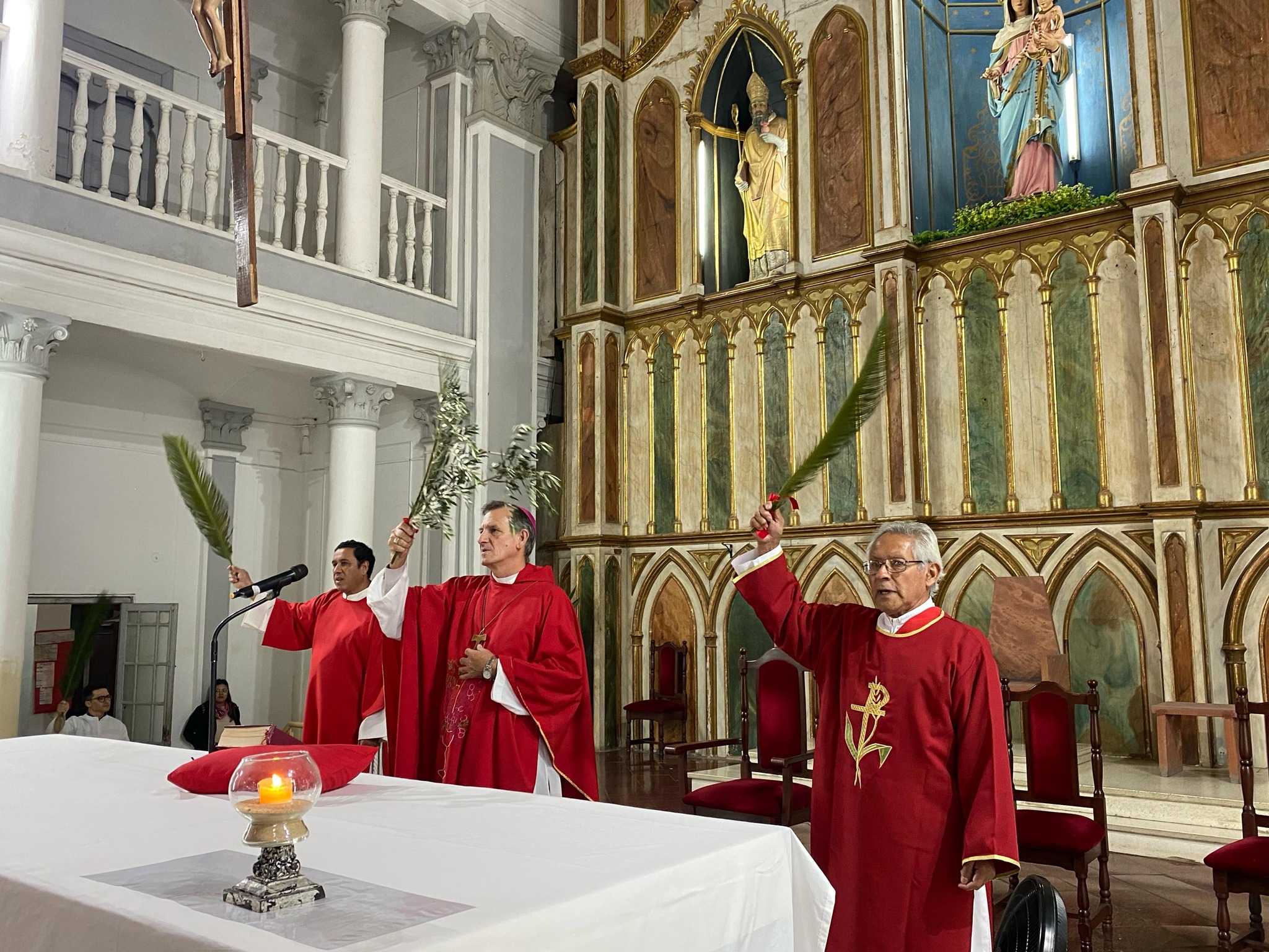 DOMINGO DE RAMOS: HORARIOS DE BENDICIÓN Y MISAS 