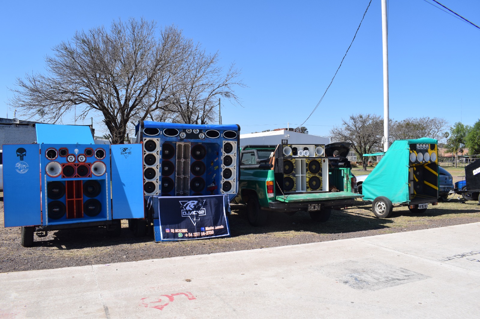 COSTA SURUBI: 45 AUTOS RETUMBARON EN EL FEST CAR