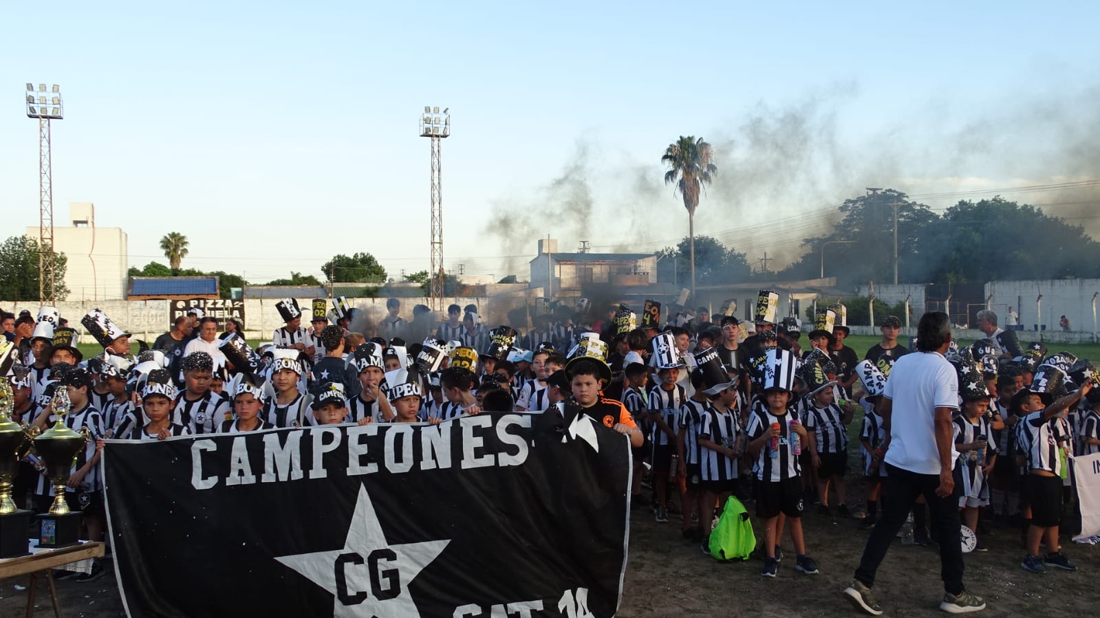 FIESTA DE DESPEDIDA DEL AÑO DEL FÚTBOL INFANTO JUVENIL DE LA LIGA GOYANA