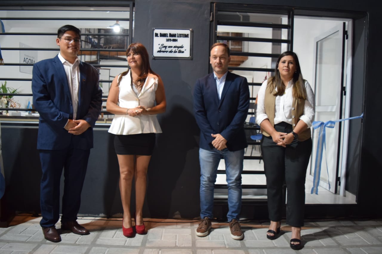 ÁGORA: MARIANO HORMAECHEA ACOMPAÑÓ LA INAUGURACIÓN DE LA SEDE DE LA FUNDACIÓN ACADÉMICA