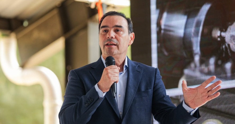 En Ituzaingó, el gobernador Valdés destacó el potencial forestal y la seguridad jurídica de la Provincia