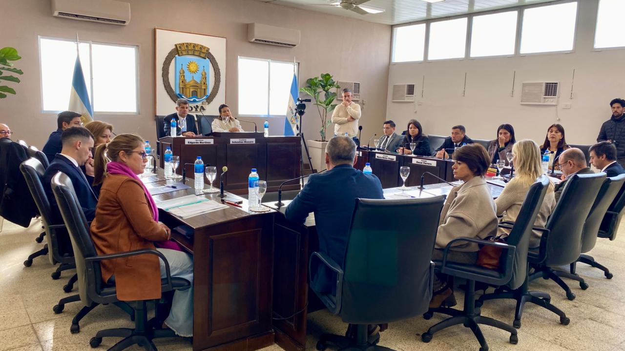 EL CONCEJO DELIBERANTE AUTORIZÓ AL EJECUTIVO MUNICIPAL A OTORGAR EN COMODATO UN BIEN INMUEBLE A FAVOR DE LA ASOCIACIÓN DE SORDOMUDOS GOYA