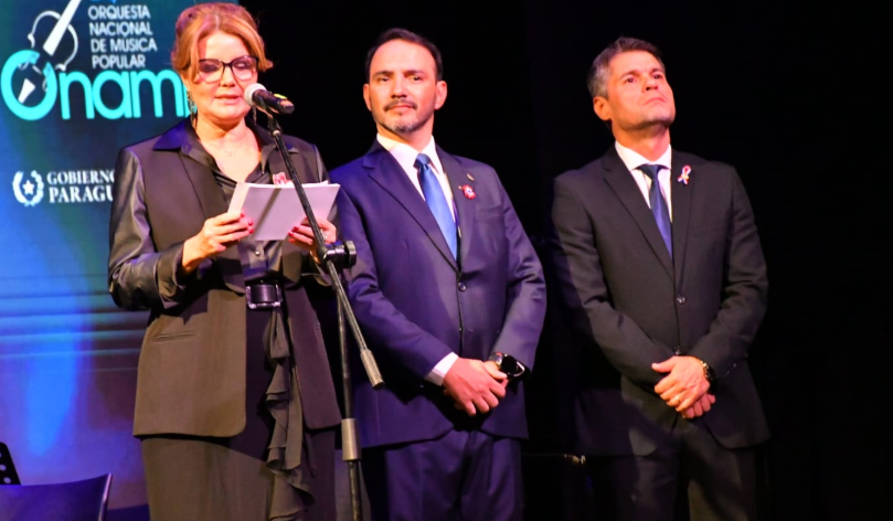 CORRIENTES HOMENAJEÓ A PARAGUAY POR EL 215° ANIVERSARIO DE SU INDEPENDENCIA