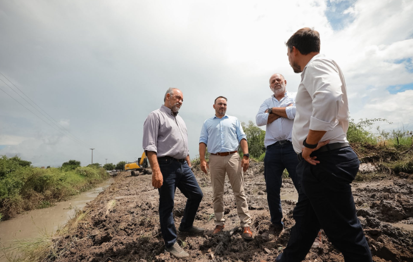 EL GOBERNADOR VALDÉS JUNTO AL INTENDENTE POLICH TRABAJAN EN SOLUCIONES PARA CAPITAL POR LAS CONSECUENCIAS DEL TEMPORAL