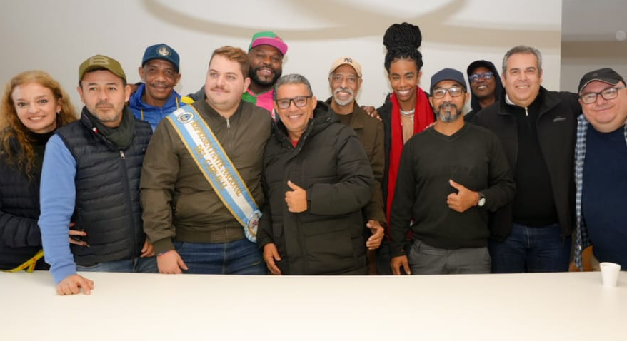 SE REALIZÓ LA CONFERENCIA SOBRE LA WORKSHOP DE LOS GRANDES MESTRES DEL CARNAVAL DE RÍO EN EL “NOLO ALÍAS”