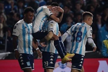 ¡Goleó Racing y juega contra Boca en cuartos!