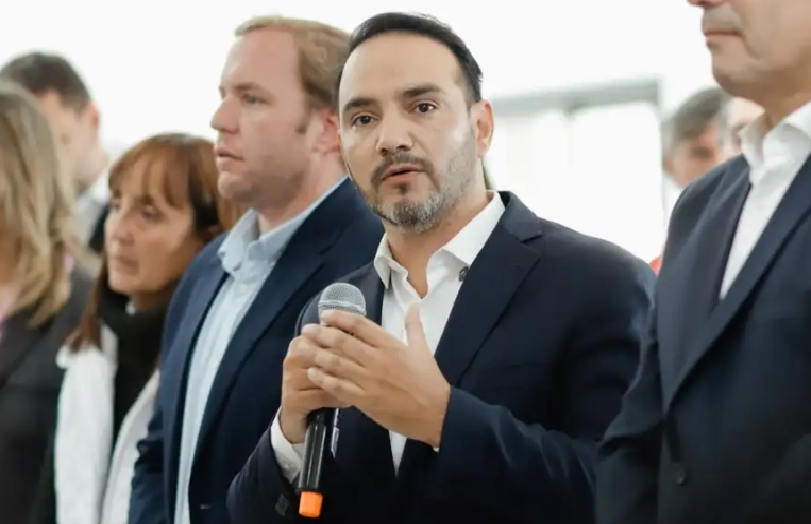 Juan Pablo Valdés criticó la ausencia del segundo puente Chaco-Corrientes en el Presupuesto 2026