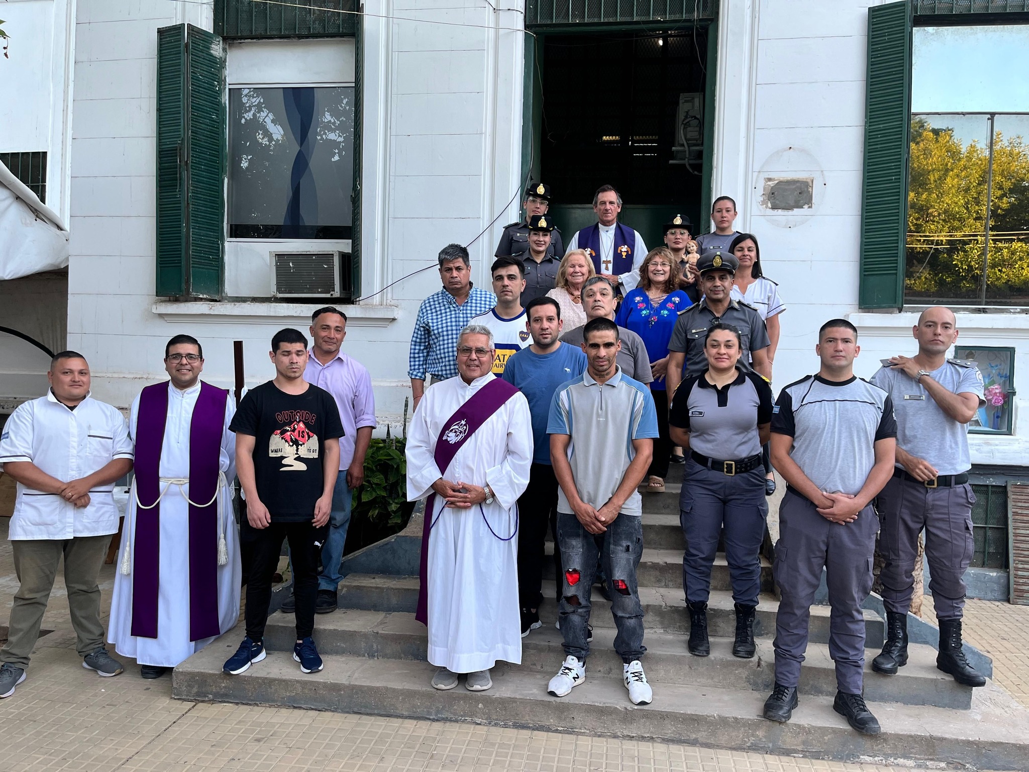 Monseñor Canecin celebró misa en la cárcel: “El amor de Dios te da una libertad interior”