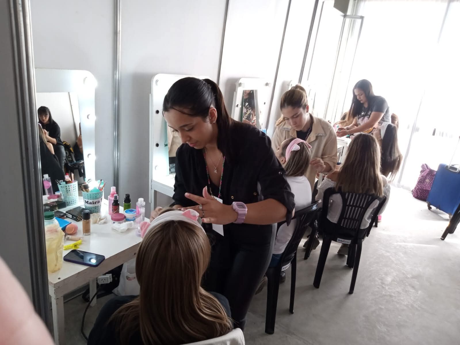 ESCUELAS MUNICIPALES: FORMACIÓN, PRÁCTICA Y COMPROMISO COMUNITARIO