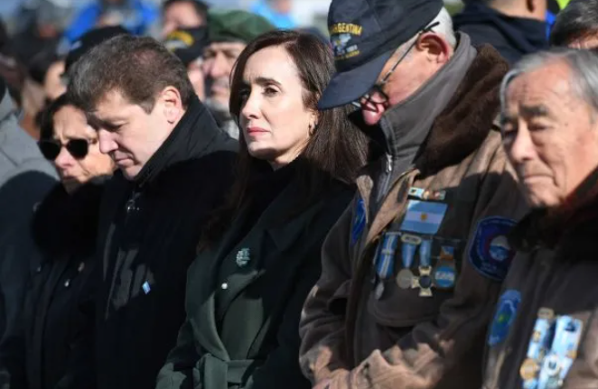 Victoria Villarruel, en el Monumento a la Bandera: "No hay otro lugar donde estar"