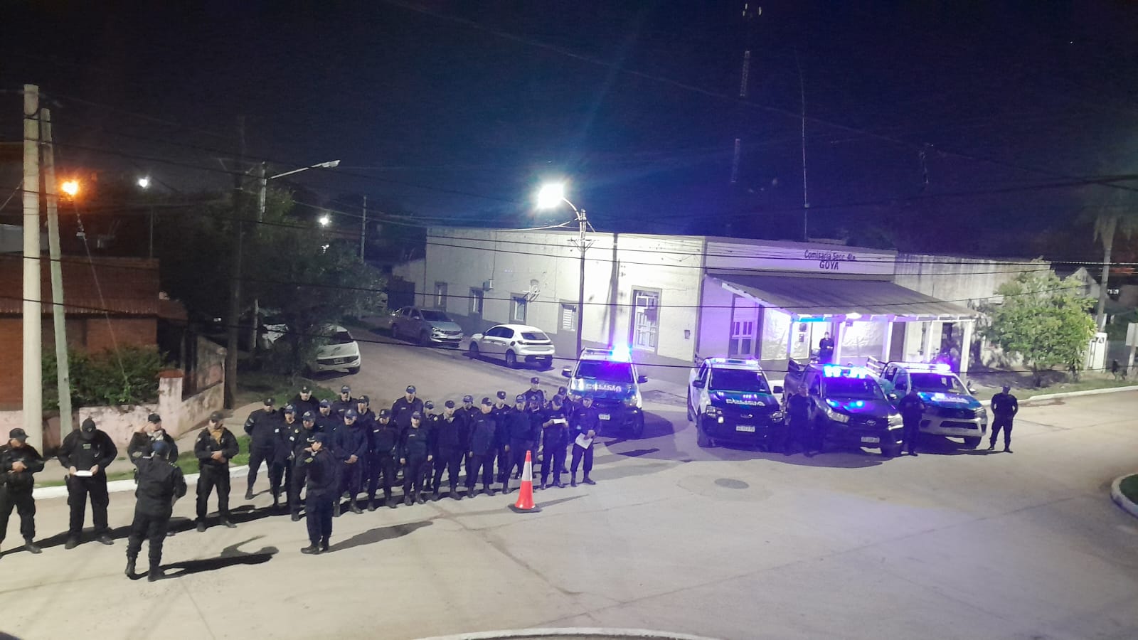 AMPLIO DESPLIEGUE POLICIAL: OPERATIVO SATURACIÓN EN JURISDICCIÓN EN EL BARRIO SAN RAMON