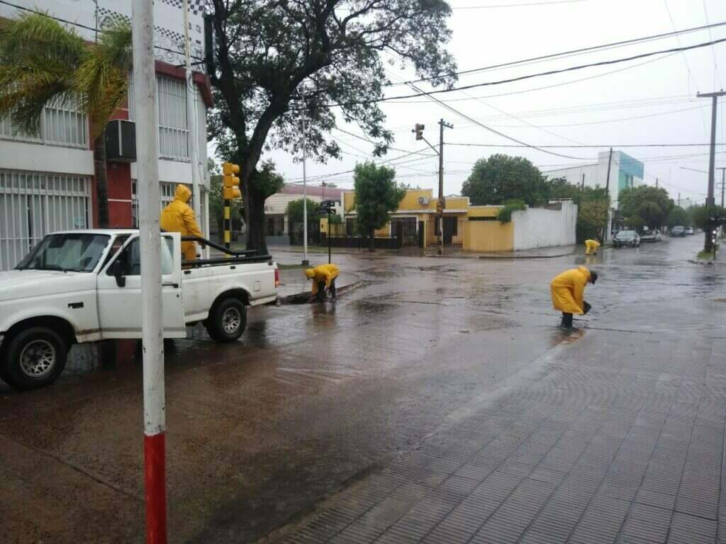 LLUVIAS EN GOYA: OPERATIVOS DE LIMPIEZA Y BOMBEO TRAS ACUMULACIÓN DE 91 MILÍMETROS