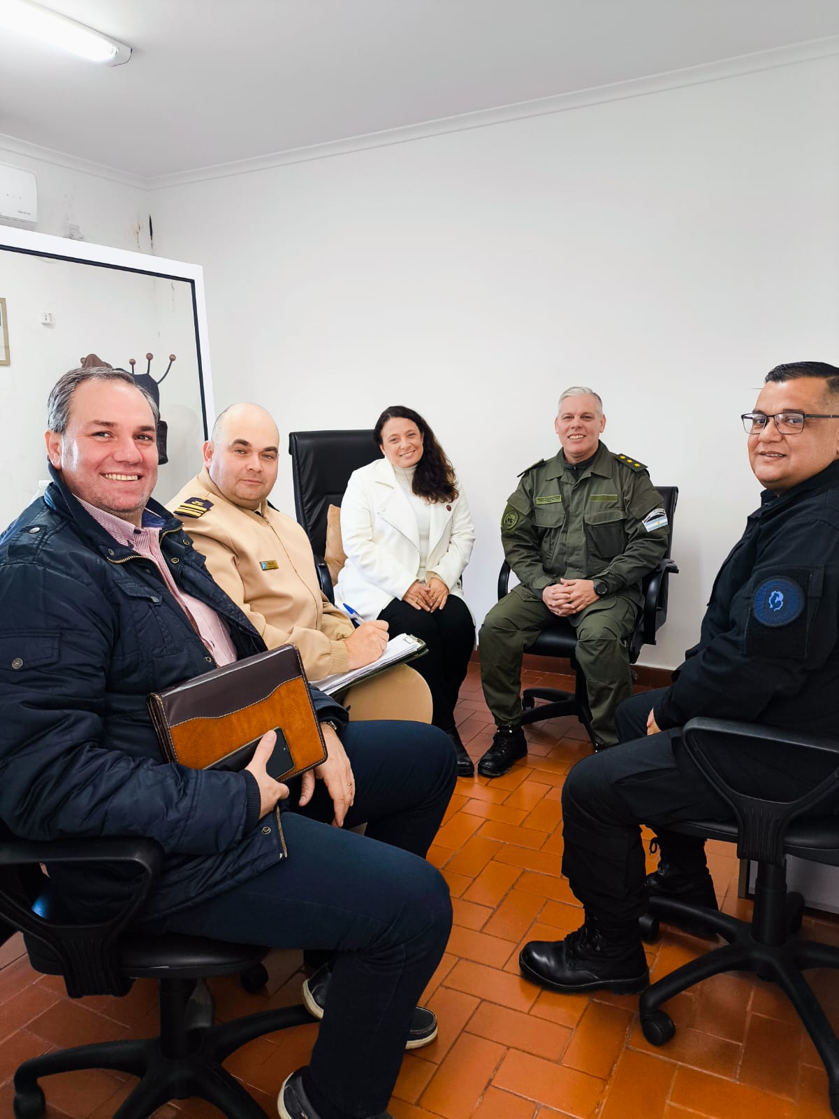 REUNION CON FUERZAS ARMADAS Y DE SEGURIDAD Y LA JUEZ FEDERAL