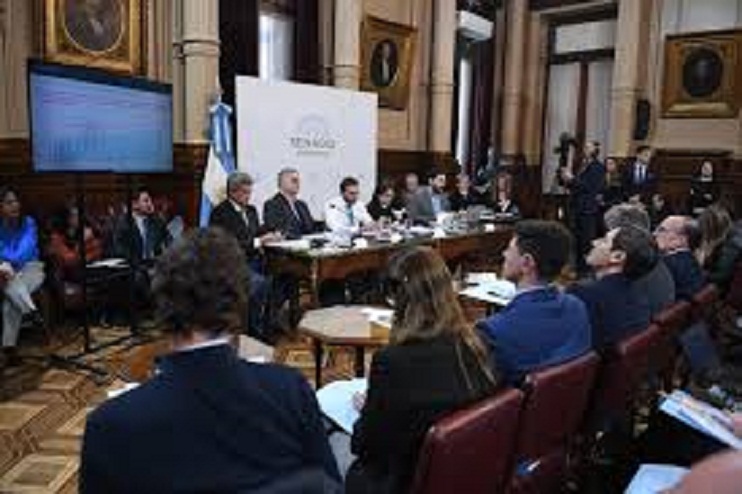  REVÉS LIBERTARIO EN EL SENADO: LA OPOSICIÓN FIRMÓ DICTAMEN DE MAYORÍA DEL PROYECTO QUE MEJORA LAS JUBILACIONES