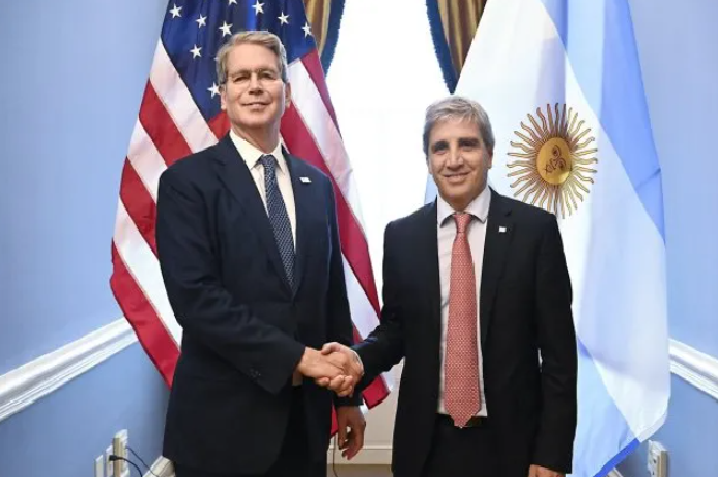 El Tesoro de los Estados Unidos selló un swap con la Argentina por 20 mil millones de dólares