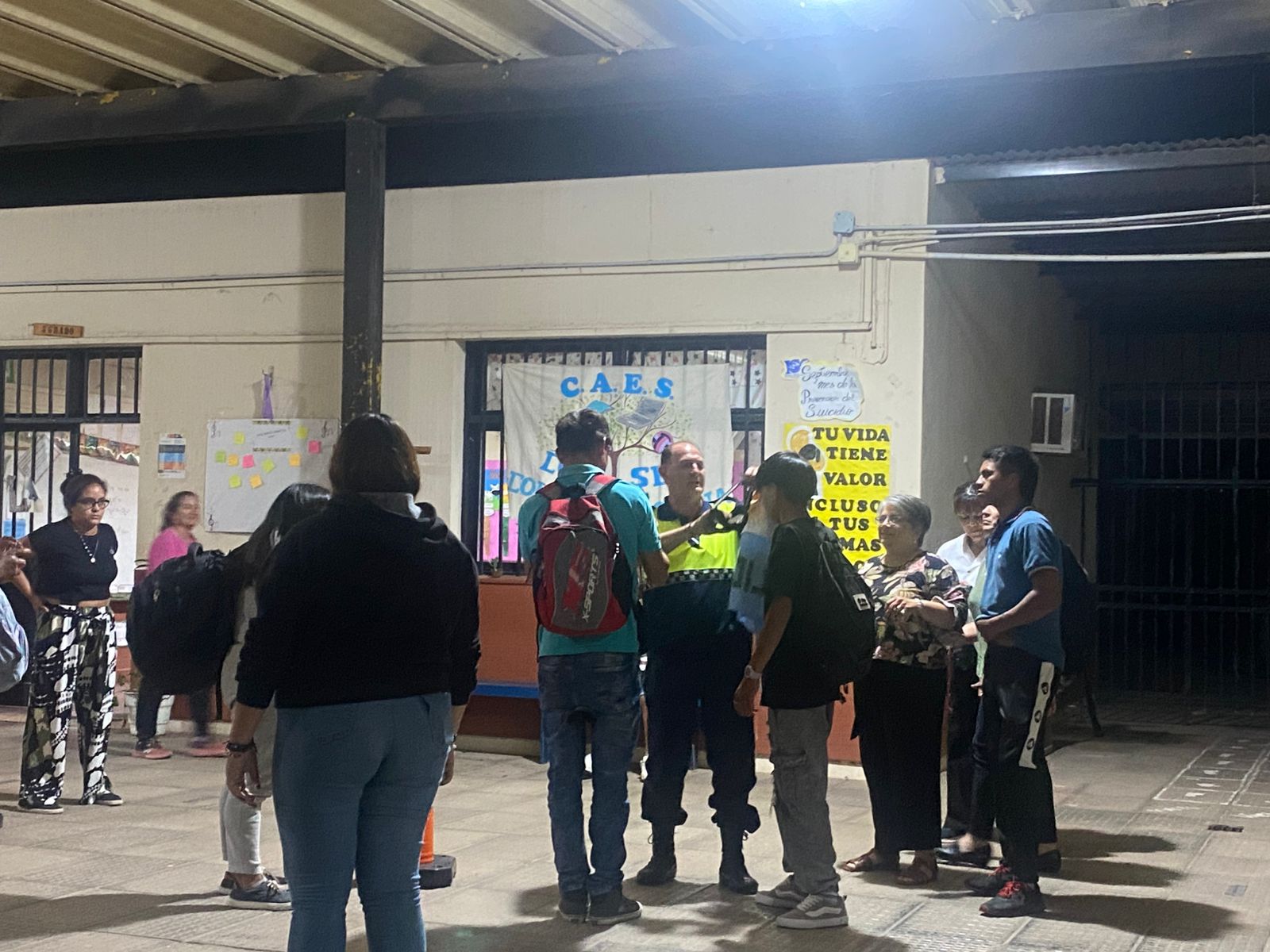 LA DIRECCIÓN DE TRÁNSITO Y ESTRELLAS AMARILLAS LLEVARON EDUCACIÓN VIAL A COLONIA CAROLINA