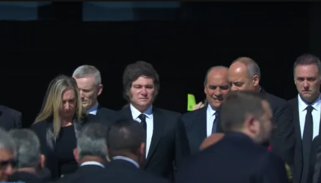 Así despidió Javier Milei al papa Francisco en el Vaticano