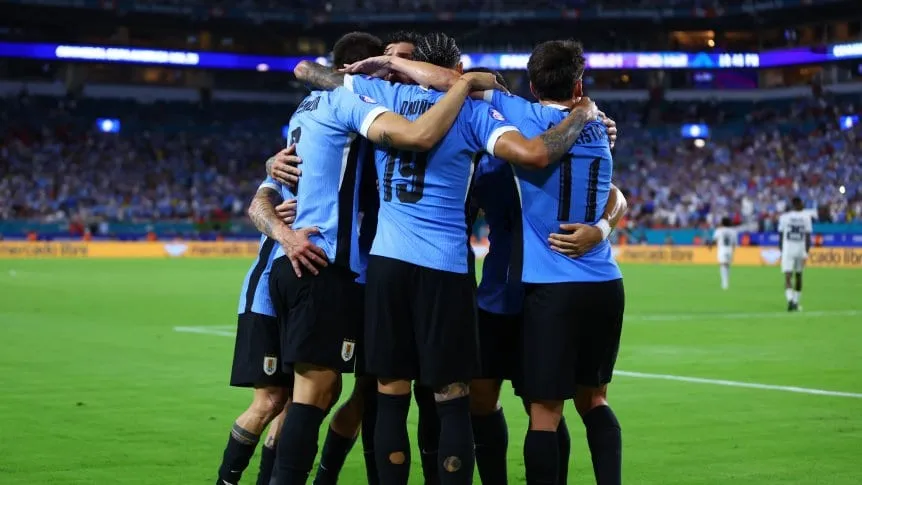 Uruguay venció a Panamá y arrancó firme en la Copa América