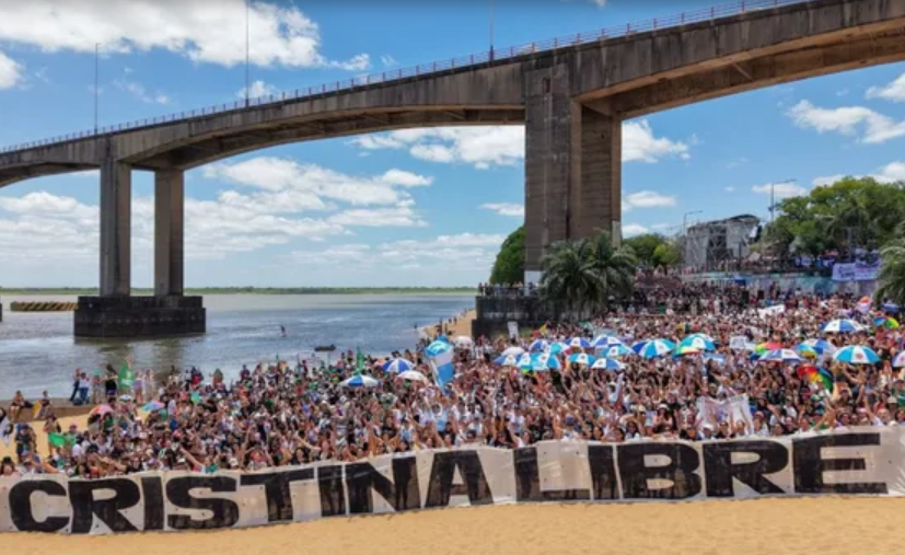 El audio de Cristina Kirchner en un acto en Corrientes: "La Argentina está liquidada"