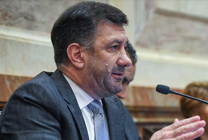La Justicia argentina ordenó la extradición del exsenador Edgardo Kueider