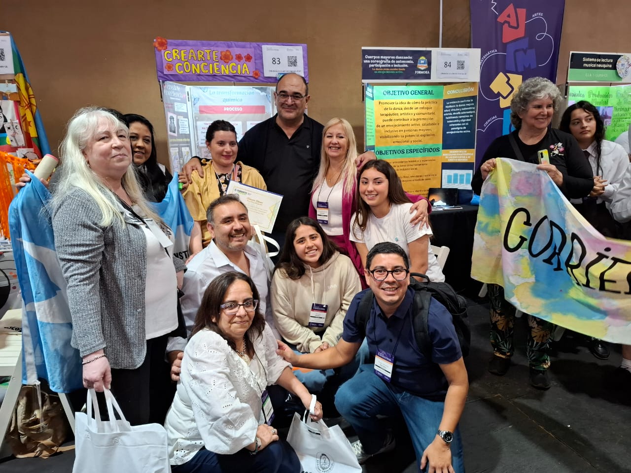 NUEVAMENTE CORRIENTES ES DISTINGUIDA EN LA FERIA NACIONAL DE CIENCIA Y TECNOLOGÍA