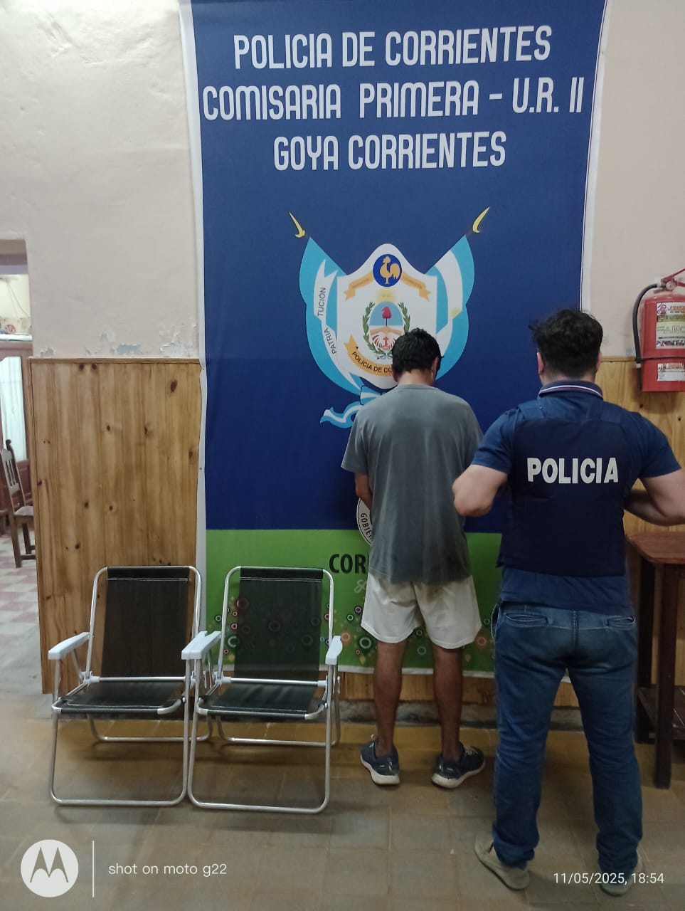 POLICIA DETUVO A UN SUJETO QUE INGRESO A UN DOMICILIO