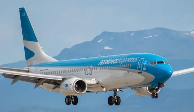 El Gobierno declaró al transporte aéreo como servicio esencial: cuáles son las obligaciones que deberán cumpli