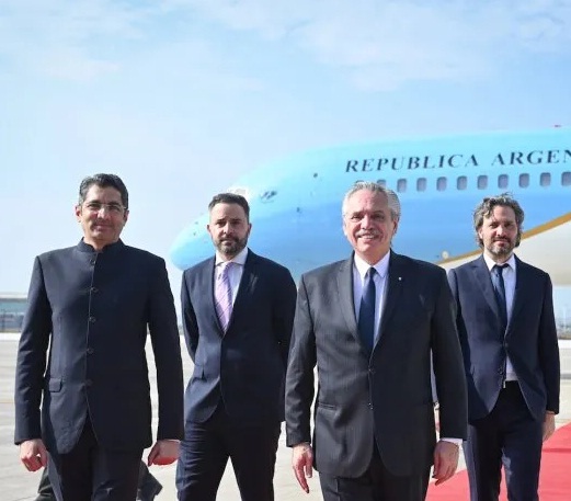 Alberto Fernández llegó a la India para participar del G20