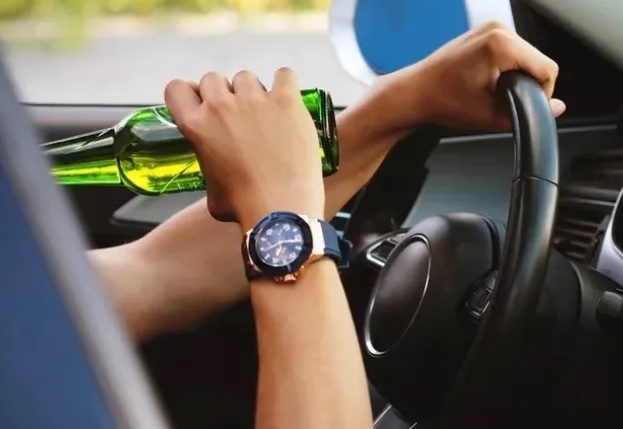 Se promulgó la ley de alcohol cero al volante para rutas nacionales