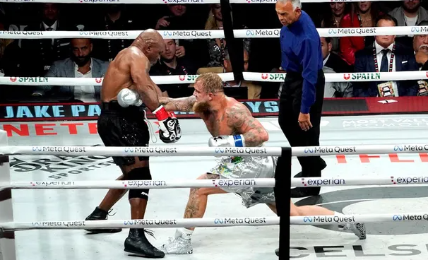 Mike Tyson perdió por puntos ante Jake Paul