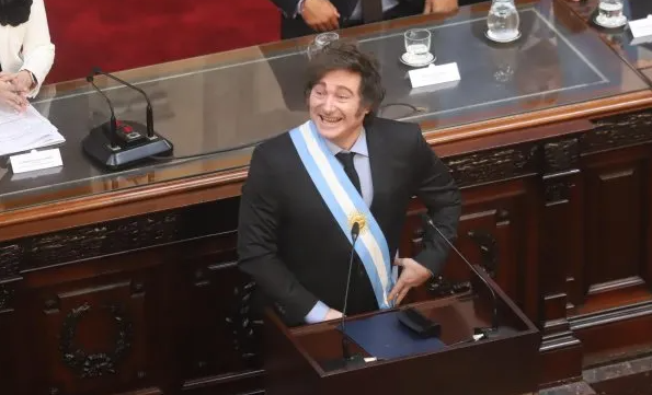 El Gobierno modificó el Presupuesto 2025: reforzó las partidas en salud, en medio del conflicto con el Garrahan